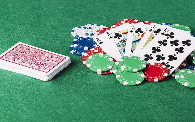 Poker là một trong các trò chơi bài thịnh hành nhất toàn cầu
